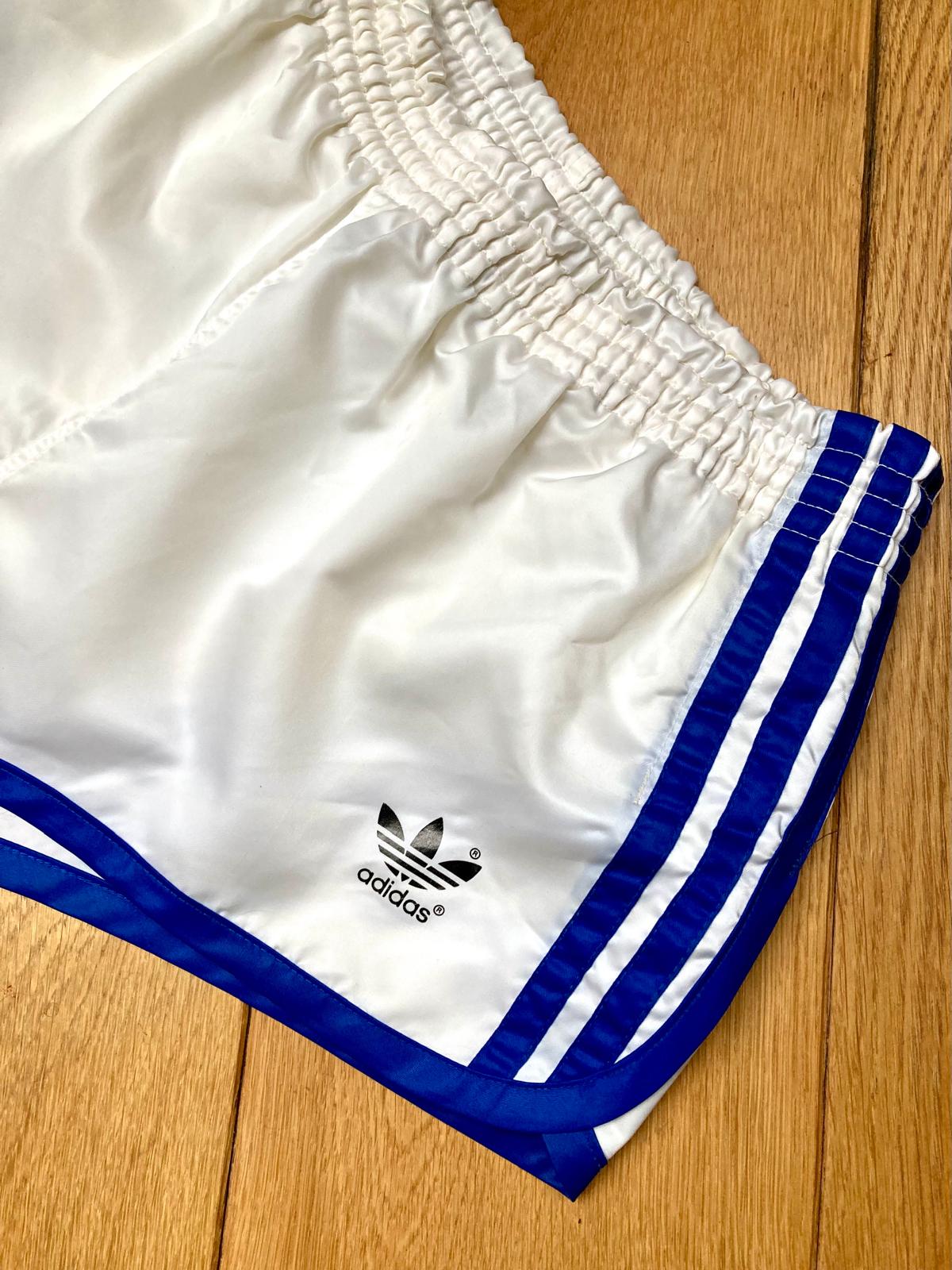 Adidas vintage shorts - Etsy 日本