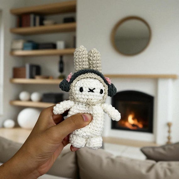 Handmade Crochet Bunny Keychain – Miffy Bag Charm With Hat, Cute Accessory  for Purse or Backpack, Gift for Him & Her - Etsy Australia