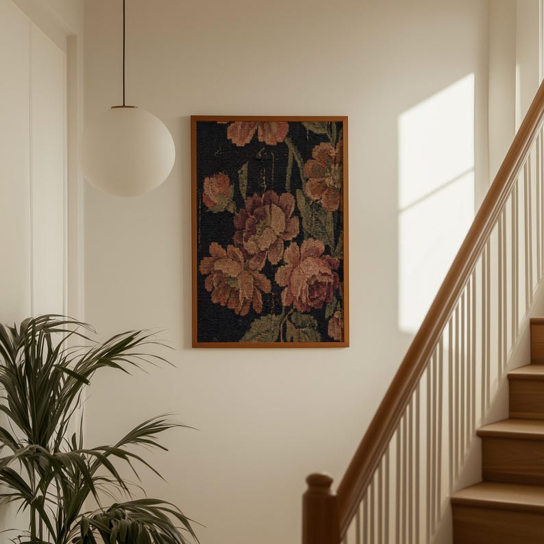 Impresión artística de tapiz floral melancólico: arte textil botánico oscuro para pared, decoración tradicional para el hogar (descarga digital) imagen 3