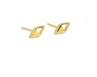 Gold Tavia Stud Earrings