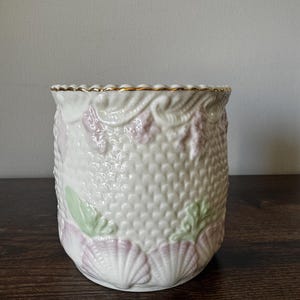Belleek Ireland Neptune Shell Planter Pot, Vintage Irish Porcelain Biscuit Jar Base (No Lid)