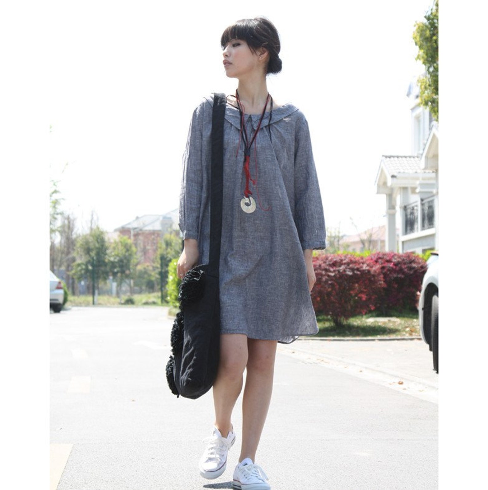 collared short