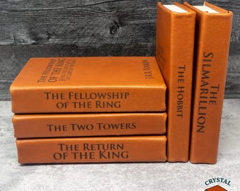 Colección de la Tierra Media – Ediciones encuadernadas a mano en cuero / J.R.R. Tolkien