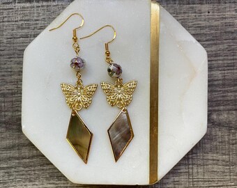 Pendientes de mariposa de la colección Glinda de Wicked Inspired