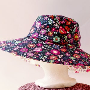 Wide Brim Hat Floral -  New Zealand