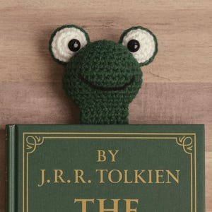 Crochet Frog Bookmark Pattern, Amigurumi Beginner PDF Pattern, Fall Cozy Gifts, DIY Home Decor, Book Lover Gifts