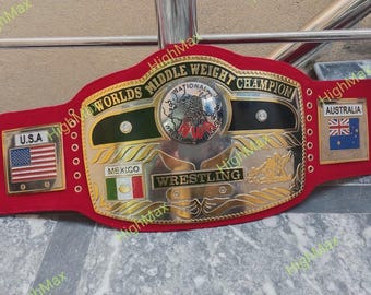 Nieuwe riem voor het NWA-kampioenschap middengewicht: dubbel goud en verchroomd | Rode band