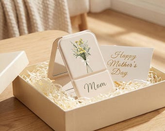 Flower Compact Mirror for mom, Custom Name Pocket Mirror, Personalized Bridesmaid Gift for Her, Travel Makeup Mirror