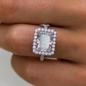 18K Solid White Gold Radiant Cut Halo Engagement Ring 3 Carat Wedding Ring, Rectangular Rings, Bridal Rings ,proposal Ring Gift for her