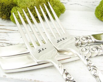 Stamped Wedding Forks. Mr and Mrs. Hand Stamped Vintage Silverware Set. Date on Handles. Table Setting. Shower Gift. 315WED