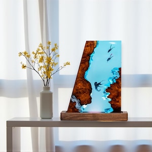 Diver and Octopus Ocean Resin Lamp – Handmade Wood & Epoxy Art Night Light, Underwater Diorama Desk Lamp, Unique Gift, Gift For Him