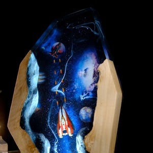 Space War Starry Sky Night Light Resin Lapm, Unique Rocket Resin Lamp, Starry Sky LED Night Light, Cosmic Room Accent, Astronaut Lover Gift