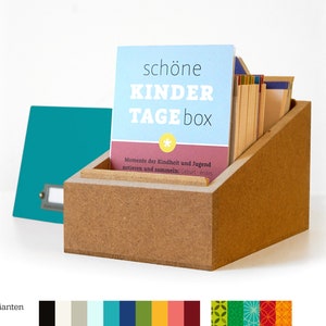 Babytagebuch mal anders: SCHÖNEKINDERTAGEBOX, Geschenk fürs Baby, zur Geburt oder zur Taufe, Meilensteinkarten, für Jungs und Mädchen Bild 1