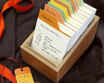 Recipe book with a difference: RECIPE BOX, box with recipe cards and indexes, baking, cooking, gift for boyfriend and girlfriend, sister, wife