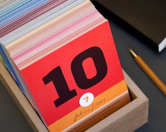 Index card calendar SCHÖNETAGEBOX perpetual calendar for collecting beautiful moments 10-year calendar with a difference