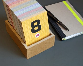 HAPPYDAYSBOX - perpetual calendar, individual diary and the box full of memories - the perfect gift!