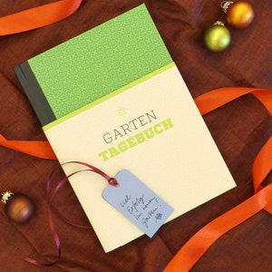 GARDEN DIARY, special gift for Christmas, birthday, for girlfriend, for mom, diary, perpetual calendar for gardeners