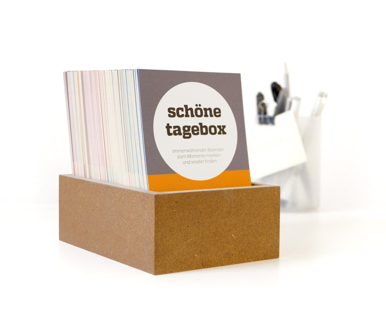 Collect memories: SCHÖNETAGEBOX, perpetual calendar and diary in one box, special gift for birth image 1