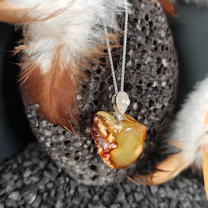 Unique Amber Baltic Pendant, Sterling silver jewelry, Pearl Boho Jewelry, natural amber stone