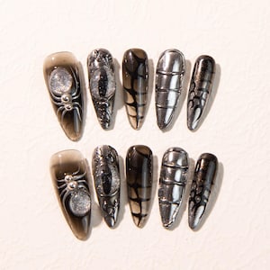 Halloween Spider Press On Nails: Gothic Black Silver Stiletto Nail Art