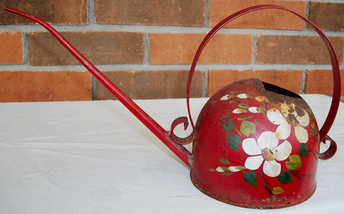 Vintage TOLE Painted Metal WATERING CAN in Red & White Etsy