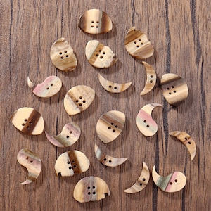 Resin Buttons - 1.2&#39;&#39; Buttons, Unique Shape Buttons, Mixed Patterns, for Sewing and Crafts