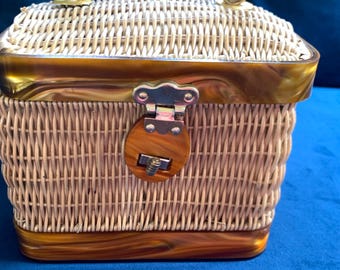 Vintage Wicker & Lucite Box Purse - 1960s?