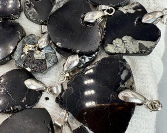 Colgante y pendientes de turmalina negra natural de finales de 2018, 568,50 ct, cristal crudo, joyería para protección, curación, conexión energética, regalo.