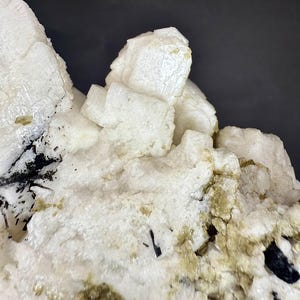 Feldspar Raw Stone 1491.75 Carat | Large Natural Mineral Specimen for Collectors”