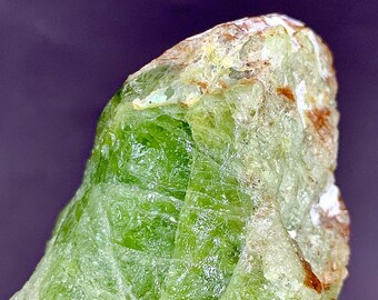 392.40カラットの原石ペリドット標本：天然グリーン8月誕生石