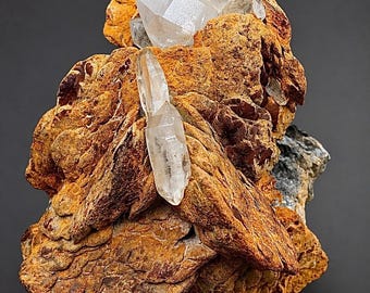 Siderite da 205 carati con quarzo, raro esemplare minerale da collezione.