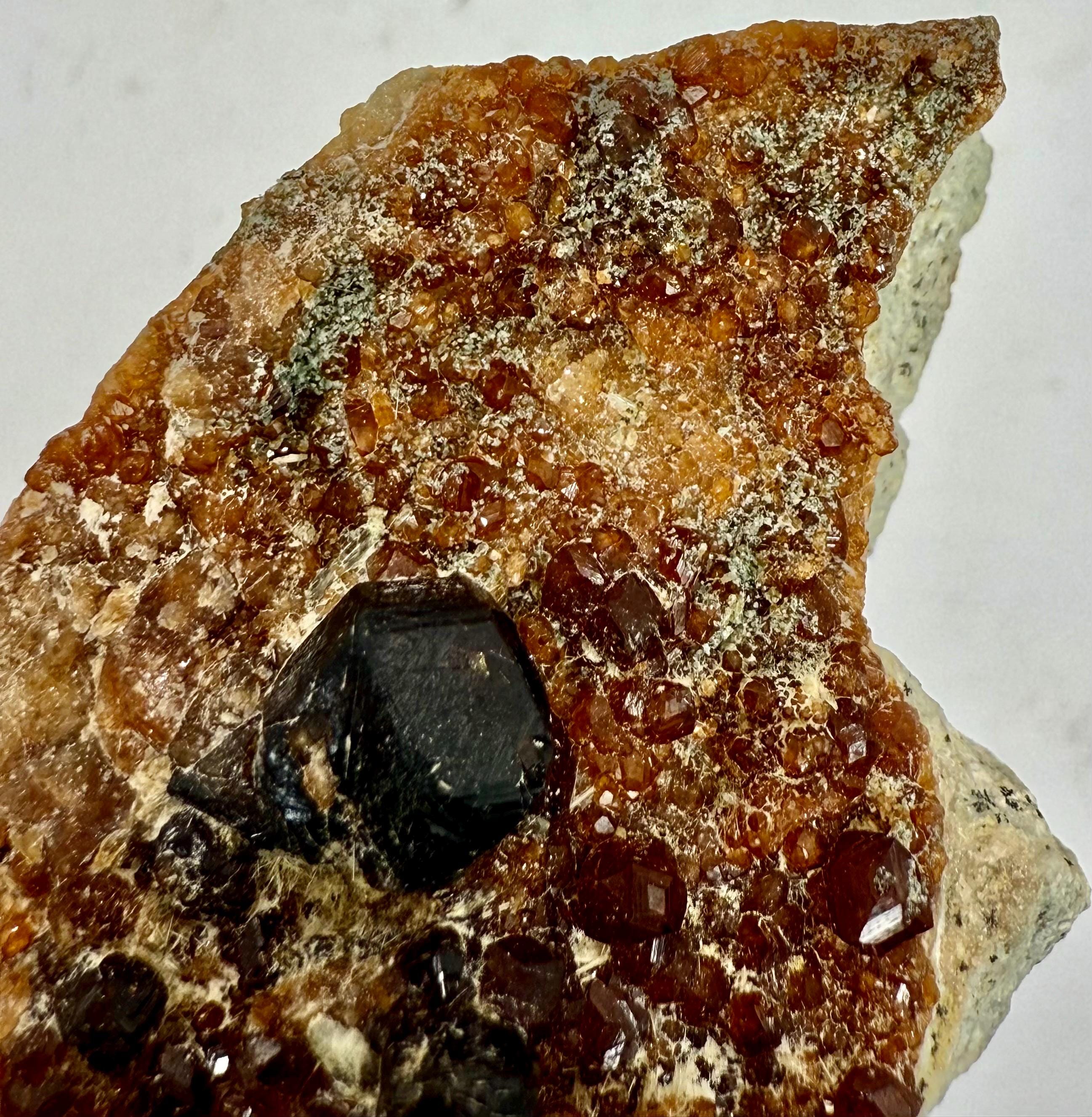 Raw Red Garnet Crystal 595.15 Carat Mineral Specimen - Etsy Israel