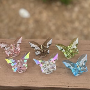 1 Pc Butterfly Hair Claw Clip for Women | Cute & Stylish Hair Accessory | Lightweight Claw for Everyday Use