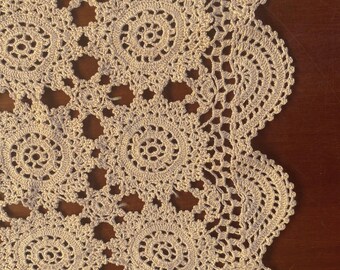 Vintage Hand Crocheted Table Centrepiece ~ Rectangular Crochet Lace Mat