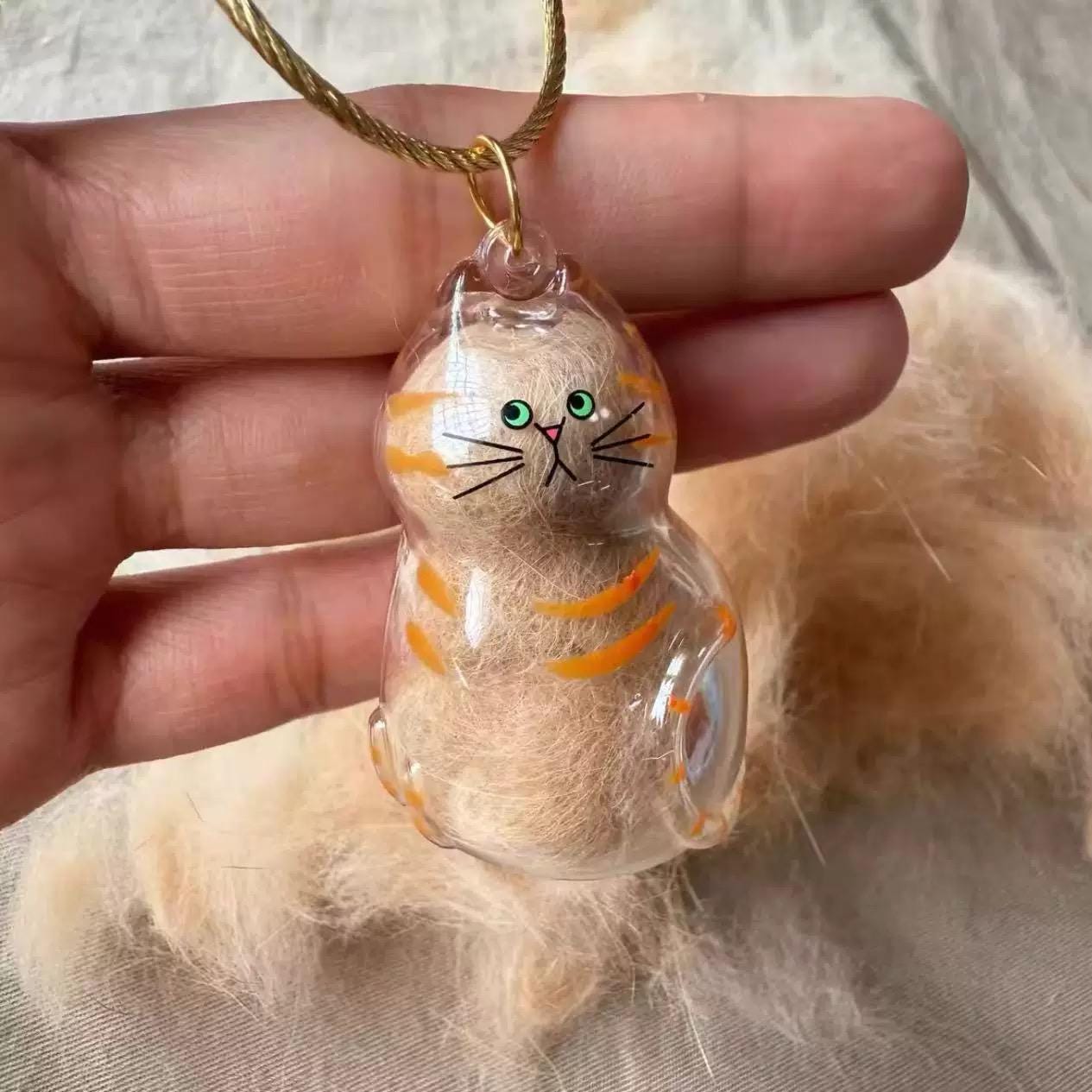 ひまうい様　8.5 猫B　レジンヘアゴム キーホルダー　クリア　夏彩花 ひまうい様 8.5 猫B レジンヘアゴム キーホルダー クリア 夏彩花
