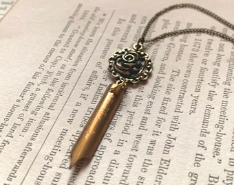 Gold tone brass vintage fountain pen necklace, pen nib necklace, fountain pen jewelry, pen nib jewelry, fountain pen jewelry, unique gift