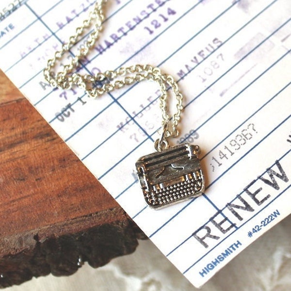 Silver tone typewriter charm necklace, kitsch necklace, typewriter necklace, writer jewelry, unique necklace