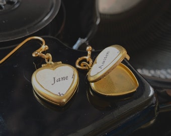Jane Austen Heart Locket Earrings – Elegant Literary Jewelry for Book Lovers – Vintage Paper Keepsake – Romantic Regency-Inspired Gift