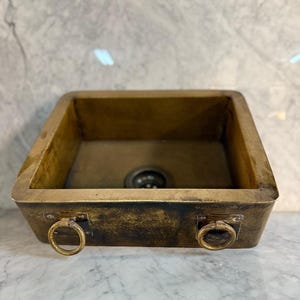 Handcrafted Hammered Copper Apron Sink – Rustic Farmhouse Kitchen Sink in Dark Patina – Drain Included – Custom Sizes Available