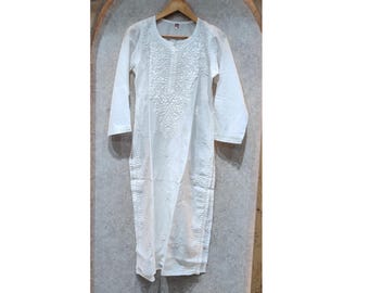 Kurti de algodón blanco de Lucknowi: Kurta de algodón bordada para mujeres y niñas / Vestido blanco Chikankari bordado a mano / Kurti de algodón blanco indio