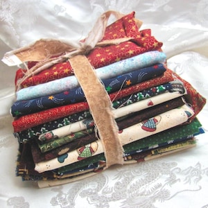 Meer dan één pond quiltpakket van 100% katoen // 16 verschillende stukken en patronen // Kleuren KERSTMIS Restanten