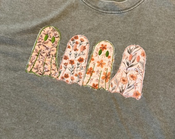 Sage Green Mystery Ghost Appliqué T-Shirt