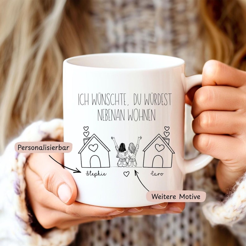 Keramiktasse mit dem liebevollen Spruch „Ich wünschte, du würdest nebenan wohnen“ – ein herzliches, personalisierbares Geschenk für beste Freundinnen, Geschwister oder Lieblingsmenschen, die weit entfernt wohnen. Perfekt für Geburtstag, Weihnachten oder als kleine Erinnerung an Verbundenheit auf Distanz. Hochwertige Keramik, ideal für den täglichen Gebrauch und ein emotionales Geschenk, das Nähe schenkt, auch wenn man getrennt ist.