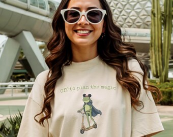 Travel Agent Frog Shirt Comfort Colors | Disney Travel Agent, Universal Studios Agent, Cruise Travel Agency Tee, WDW Travel Planner T-Shirt