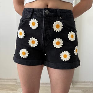 Handmade Daisy Embroidered Black Denim Shorts – High Waisted Crochet Flower Festival Shorts – Boho Summer Hippie Clothing, Gift for Her