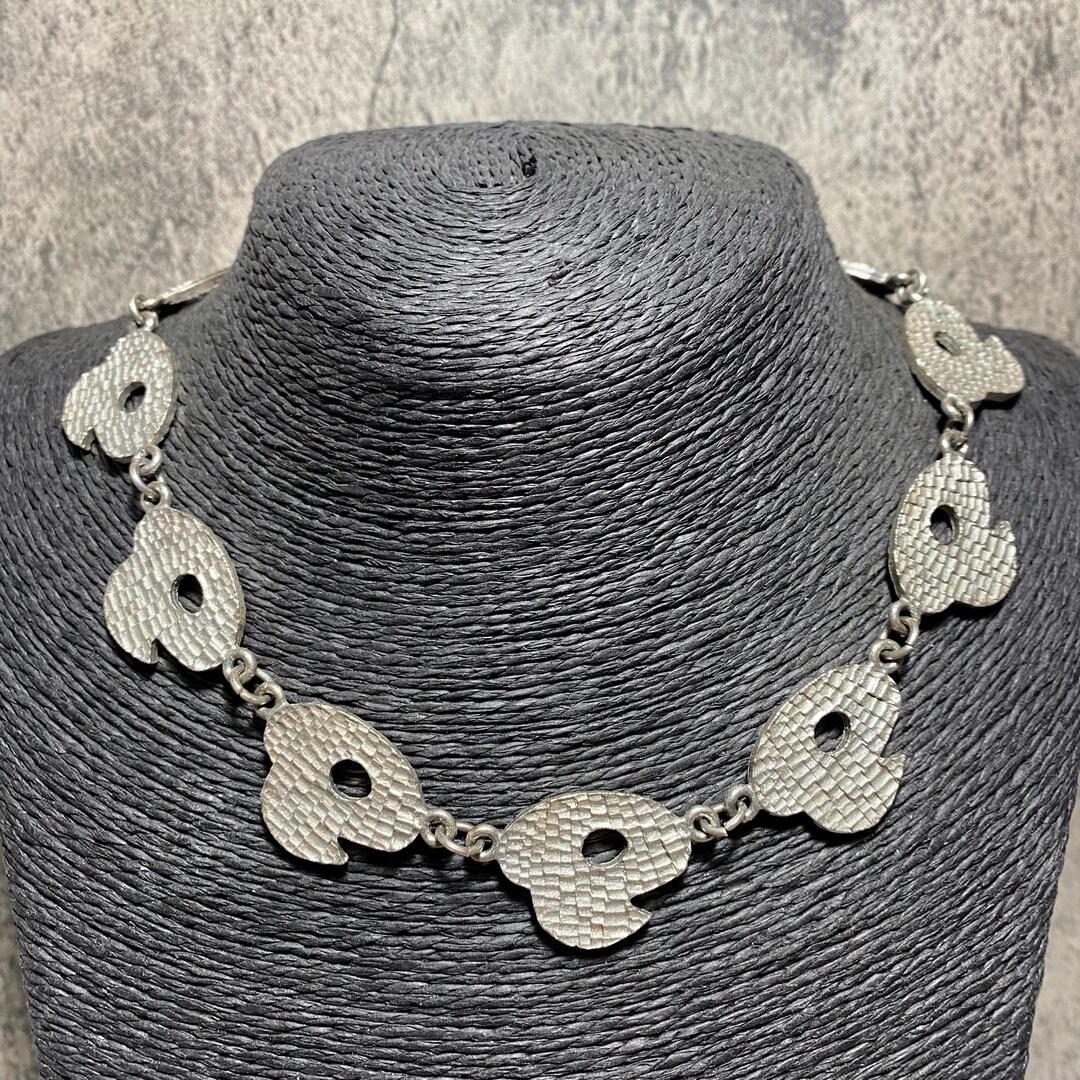 Collier Vintage Brutaliste Années 80 Biche De Bère - Pendentif Feuille Doré, 43 Cm