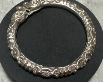 スターリングシルバー製 中国龍の頭のバングル トルク 925