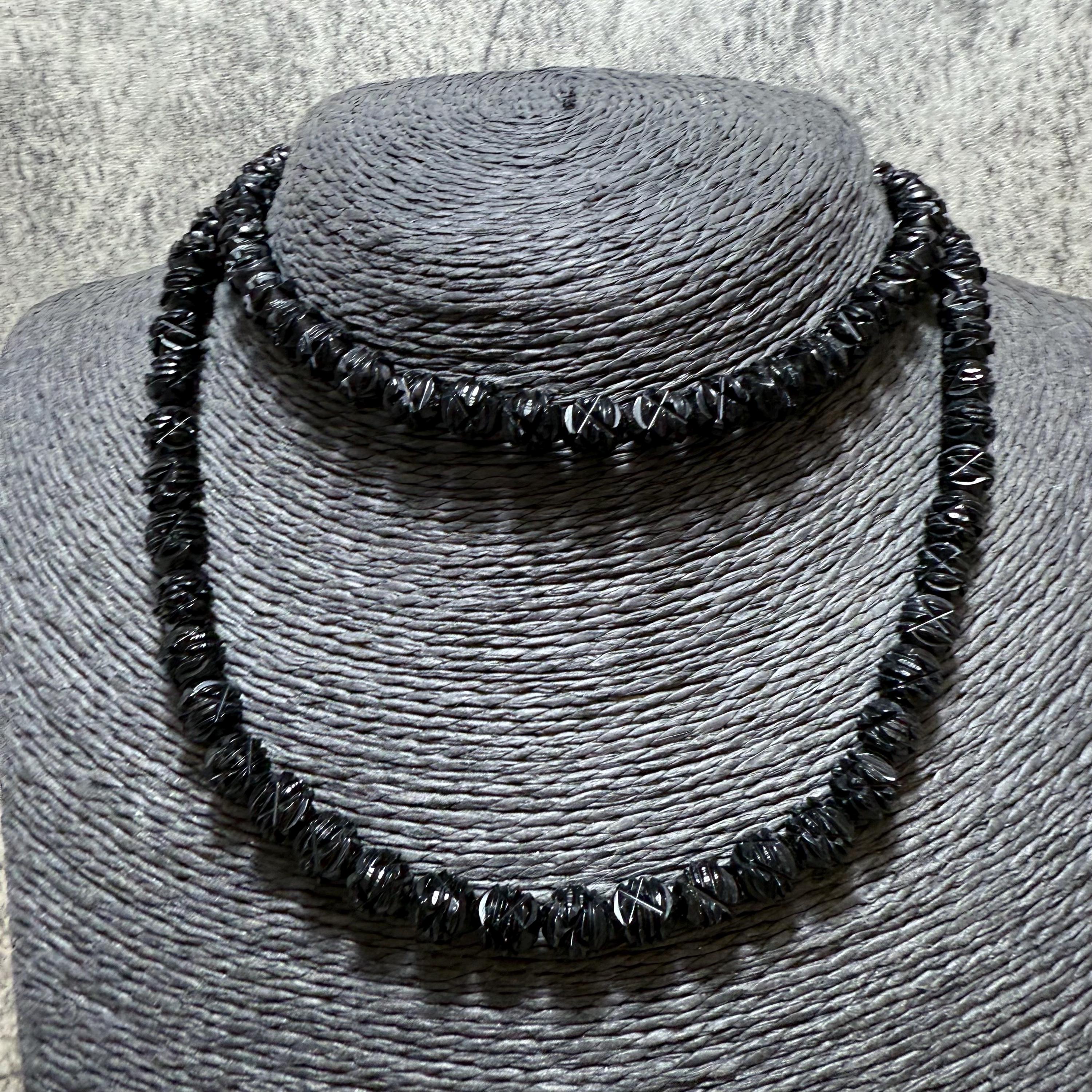 ANTIQUE Victorian Carved Whitby Jet Beaded Necklace 76cm/30