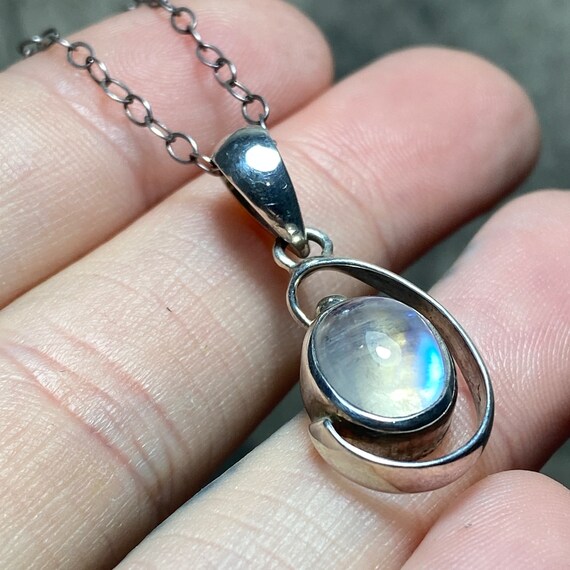 STERLING SILVER Rainbow Moonstone Pendant Necklac… - image 6