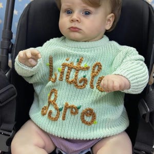 Hand Embroidered little boy Sweater,Baby Sweater with Name,Custom Baby Name Sweater,Toddler Knit Sweater,Personalize Baby Gifts,Baby Boy